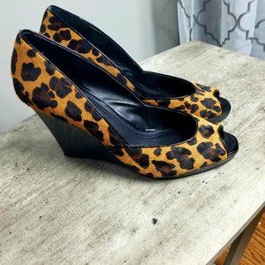 Marco Santi Women's Peep Toe Leopard Print Shoes | Wedges (Size 10)